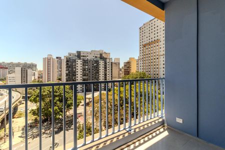 Varanda de kitnet/studio para alugar com 1 quarto, 32m² em República, São Paulo