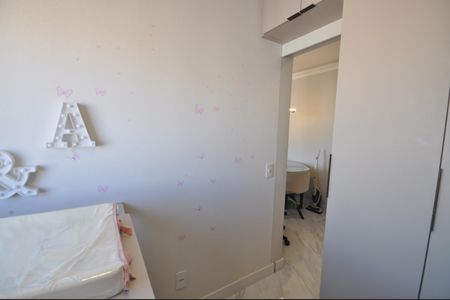 Apartamento à venda com 47m², 2 quartos e 1 vagaQuarto 2