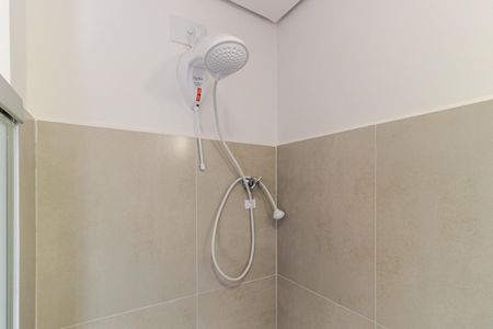 Banheiro Social de apartamento para alugar com 1 quarto, 27m² em República, São Paulo