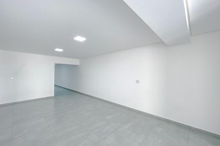 Casa para alugar com 380m², 4 quartos e 4 vagas Casa para alugar com 380m², 4 quartos e 4 vagasSala de Jantar