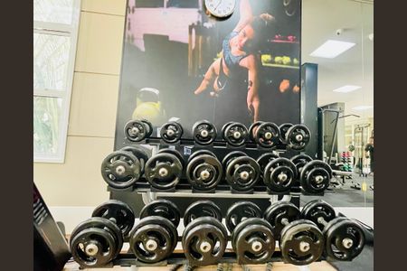 Apartamento para alugar com 154m², 3 quartos e 3 vagas Apartamento para alugar com 154m², 3 quartos e 3 vagasÁrea comum - Academia