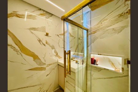 Apartamento para alugar com 154m², 3 quartos e 3 vagas Apartamento para alugar com 154m², 3 quartos e 3 vagasBanheiro 3