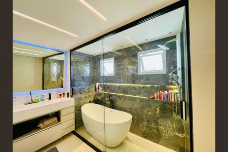 Apartamento para alugar com 154m², 3 quartos e 3 vagas Apartamento para alugar com 154m², 3 quartos e 3 vagasBanheiro 1