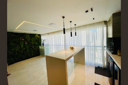 Apartamento para alugar com 154m², 3 quartos e 3 vagas Apartamento para alugar com 154m², 3 quartos e 3 vagasVaranda da Sala de Jantar