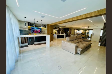 Apartamento para alugar com 154m², 3 quartos e 3 vagas Apartamento para alugar com 154m², 3 quartos e 3 vagasVaranda da Sala de Jantar