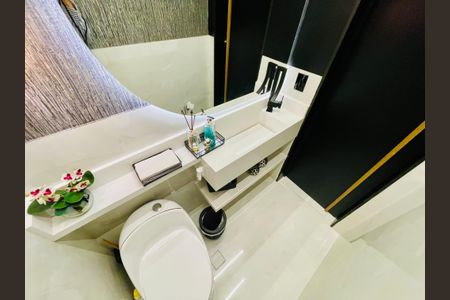 Apartamento para alugar com 154m², 3 quartos e 3 vagas Apartamento para alugar com 154m², 3 quartos e 3 vagasLavabo