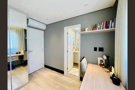 Apartamento para alugar com 154m², 3 quartos e 3 vagas Apartamento para alugar com 154m², 3 quartos e 3 vagasQuarto 2