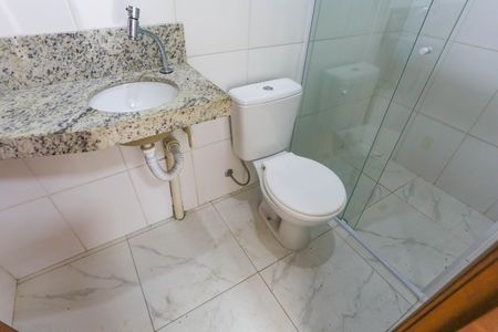 Banheiro Social de apartamento para alugar com 1 quarto, 26m² em Piraporinha, Diadema