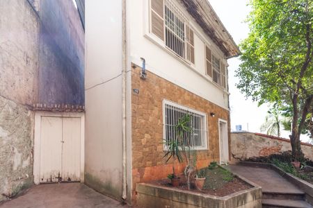 Casa à venda com 120m², 2 quartos e 1 vagaFachada