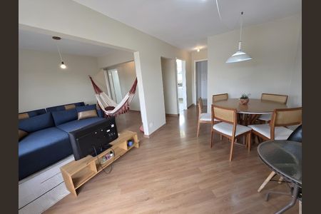 Apartamento para alugar com 80m², 2 quartos e 1 vagaSala