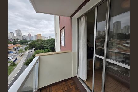 Apartamento para alugar com 80m², 2 quartos e 1 vagaVaranda