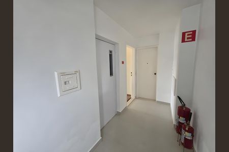 Apartamento para alugar com 80m², 2 quartos e 1 vagaÁrea comum