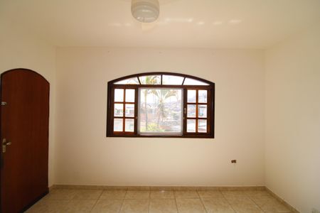 Sala de casa para alugar com 2 quartos, 54m² em Jardim Santa Cruz (zona Norte), São Paulo