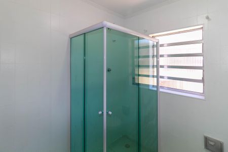 Casa para alugar com 50m², 2 quartos e sem vaga Casa para alugar com 50m², 2 quartos e sem vagaBanheiro