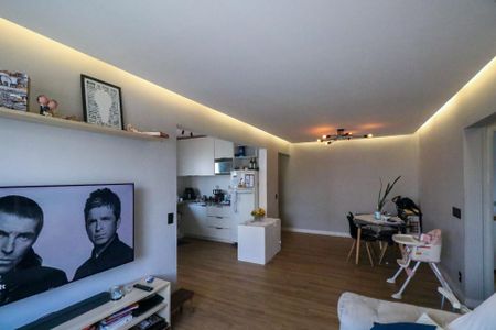 Apartamento à venda com 73m², 2 quartos e 1 vaga Apartamento à venda com 73m², 2 quartos e 1 vagaSala