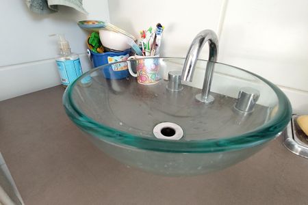 Apartamento à venda com 71m², 2 quartos e 2 vagasBanheiro da Suíte - Bacia