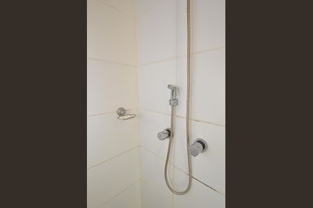 Apartamento à venda com 71m², 2 quartos e 2 vagasBanheiro social