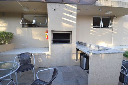 Apartamento à venda com 71m², 2 quartos e 2 vagasÁrea comum - Churrasqueira