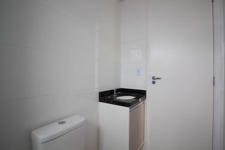 Banheiro Social de apartamento para alugar com 1 quarto, 36m² em Jardim do Triunfo, Guarulhos