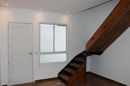 Sala de apartamento para alugar com 2 quartos, 57m² em Vila Monte Serrat, Cotia