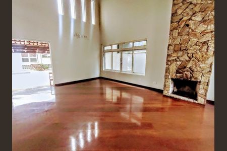 Casa à venda com 3 quartos, 395m² em Vila Cruzeiro, São Paulo