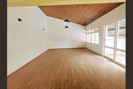 Casa à venda com 3 quartos, 395m² em Vila Cruzeiro, São Paulo