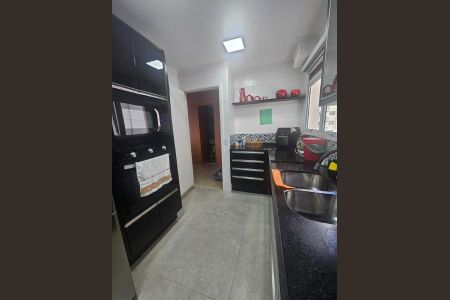 Apartamento à venda com 200m², 3 quartos e 3 vagas
