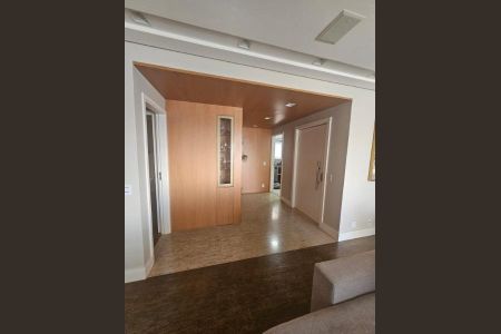 Apartamento à venda com 200m², 3 quartos e 3 vagas