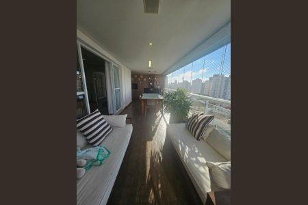 Apartamento à venda com 200m², 3 quartos e 3 vagas