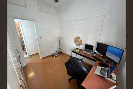 Apartamento à venda com 67m², 3 quartos e sem vaga