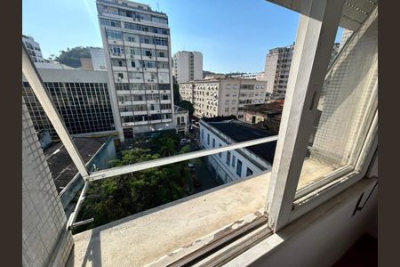 Apartamento à venda com 67m², 3 quartos e sem vaga