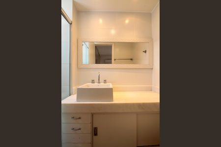 Apartamento à venda com 82m², 3 quartos e 2 vagasBanheiro Suíte