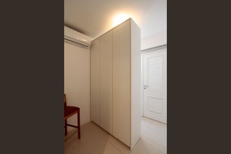 Apartamento à venda com 82m², 3 quartos e 2 vagasQuarto 1