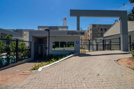 Apartamento para alugar com 47m², 2 quartos e 1 vaga Apartamento para alugar com 47m², 2 quartos e 1 vagaFachada