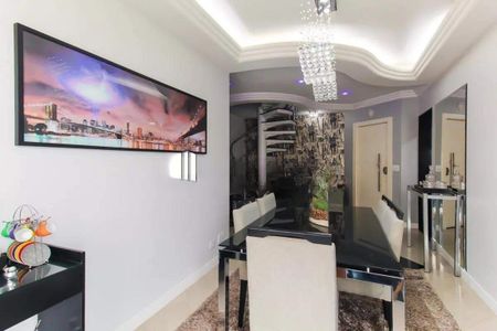Apartamento à venda com 180m², 3 quartos e 4 vagas