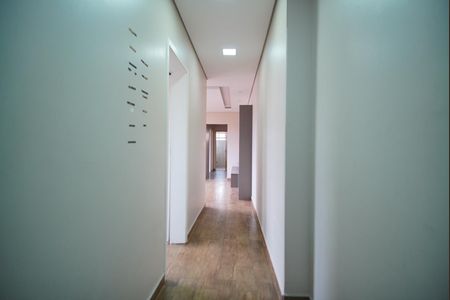 Hall de Entrada de apartamento à venda com 2 quartos, 83m² em Petrópolis, Porto Alegre