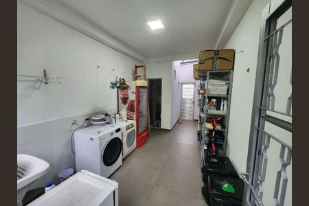 Casa à venda com 4 quartos, 250m² em Butantã, São Paulo