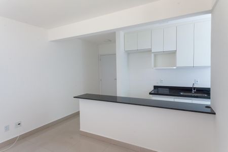 Sala de kitnet/studio para alugar com 1 quarto, 30m² em Buritis, Belo Horizonte