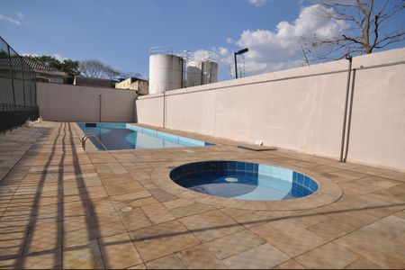 Apartamento à venda com 47m², 2 quartos e 1 vagaÁrea comum - Piscina