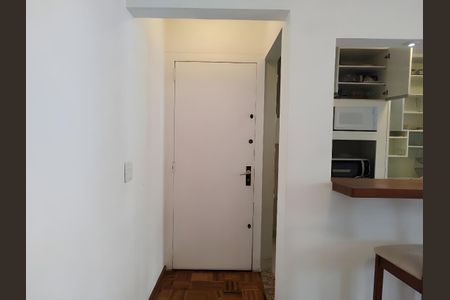 Cozinha de apartamento para alugar com 1 quarto, 116m² em Sumaré, São Paulo
