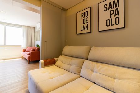 Apartamento para alugar com 110m², 3 quartos e 1 vaga Apartamento para alugar com 110m², 3 quartos e 1 vagaSala de TV