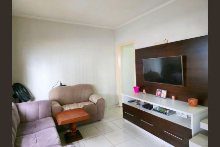 Casa à venda com 180m², 3 quartos e 2 vagasSala 