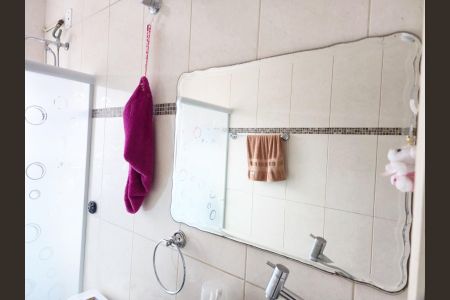 Casa à venda com 180m², 3 quartos e 2 vagasBanheiro Social