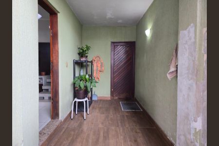 Casa à venda com 180m², 3 quartos e 2 vagasGaragem 
