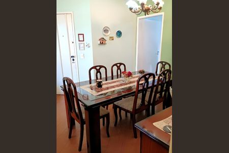 Apartamento para alugar com 92m², 3 quartos e 2 vagas Apartamento para alugar com 92m², 3 quartos e 2 vagasCopa