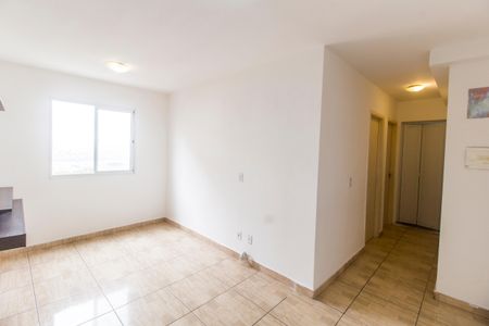 Sala de apartamento para alugar com 2 quartos, 44m² em Vila da Oportunidade, Carapicuíba