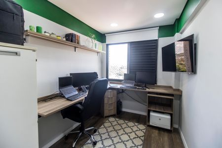 Apartamento à venda com 57m², 2 quartos e 1 vagaQuarto 2