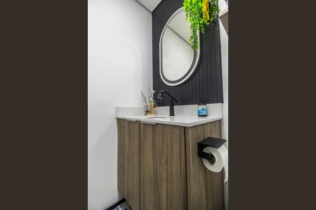 Apartamento à venda com 57m², 2 quartos e 1 vagaBanheiro 2