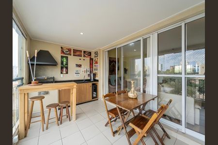 Apartamento para alugar com 160m², 3 quartos e 2 vagasVaranda Sala