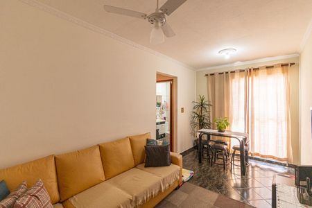 Sala de apartamento à venda com 2 quartos, 46m² em Itaquera, São Paulo